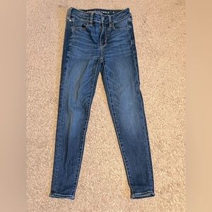 american eagle dark wash skinny jeans